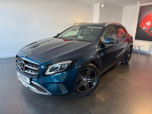 Mercedes-Benz GLA 200 GLA -Klasse GLA 200