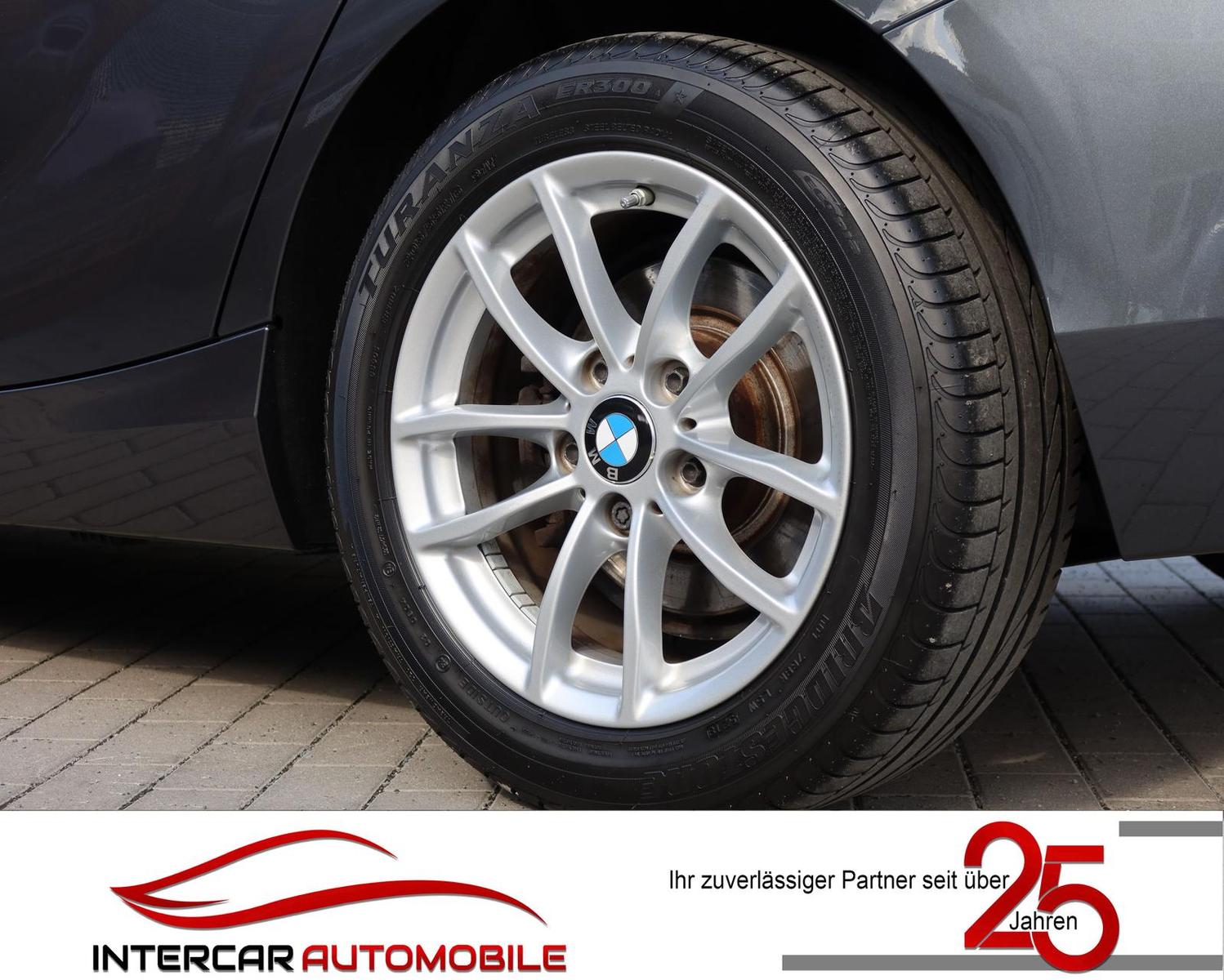 BMW 118 i Advantage |1.Hand|Scheckheft|Sitzhz.|PDC|