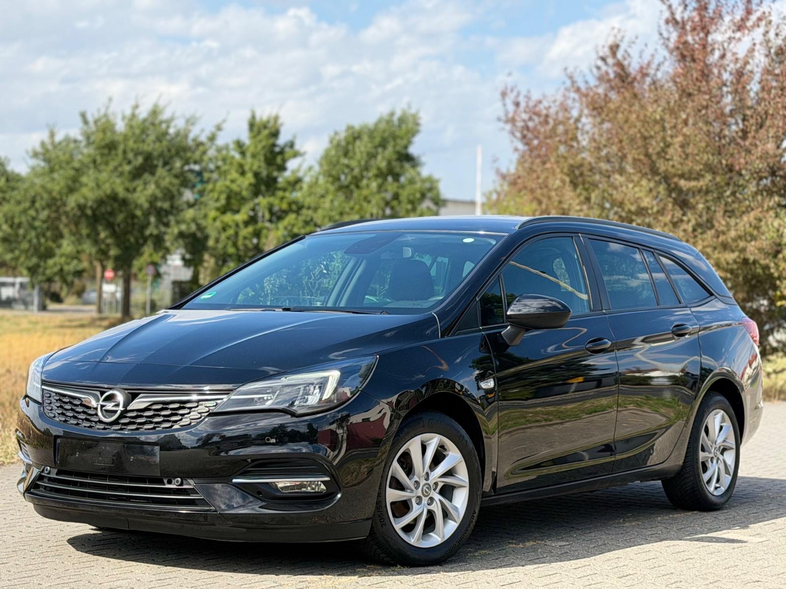 Opel Astra K Sports Tourer Business Edition*NAVI*LED*