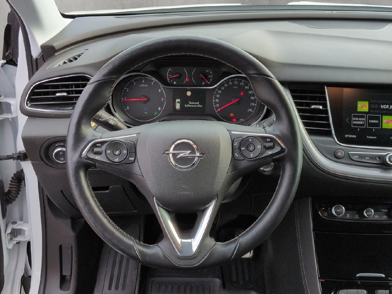 Fahrzeugabbildung Opel Grandland 1.2T Ultimate