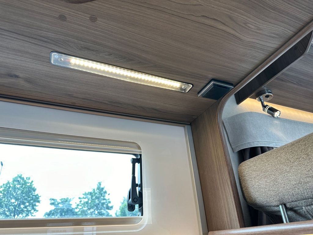 KABE Travel Master Royal X780LXL KABE Travel Master Royal X780LXL