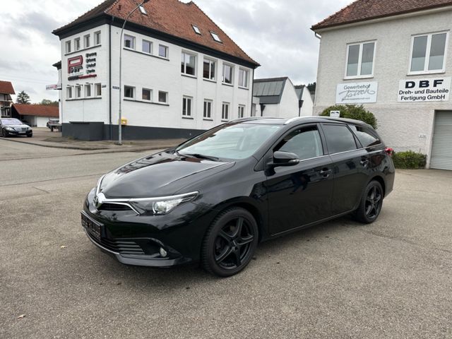 Toyota Auris Touring Sports Design Edition/1Hand/Kamera