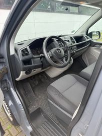 Volkswagen T6 Transporter - 10