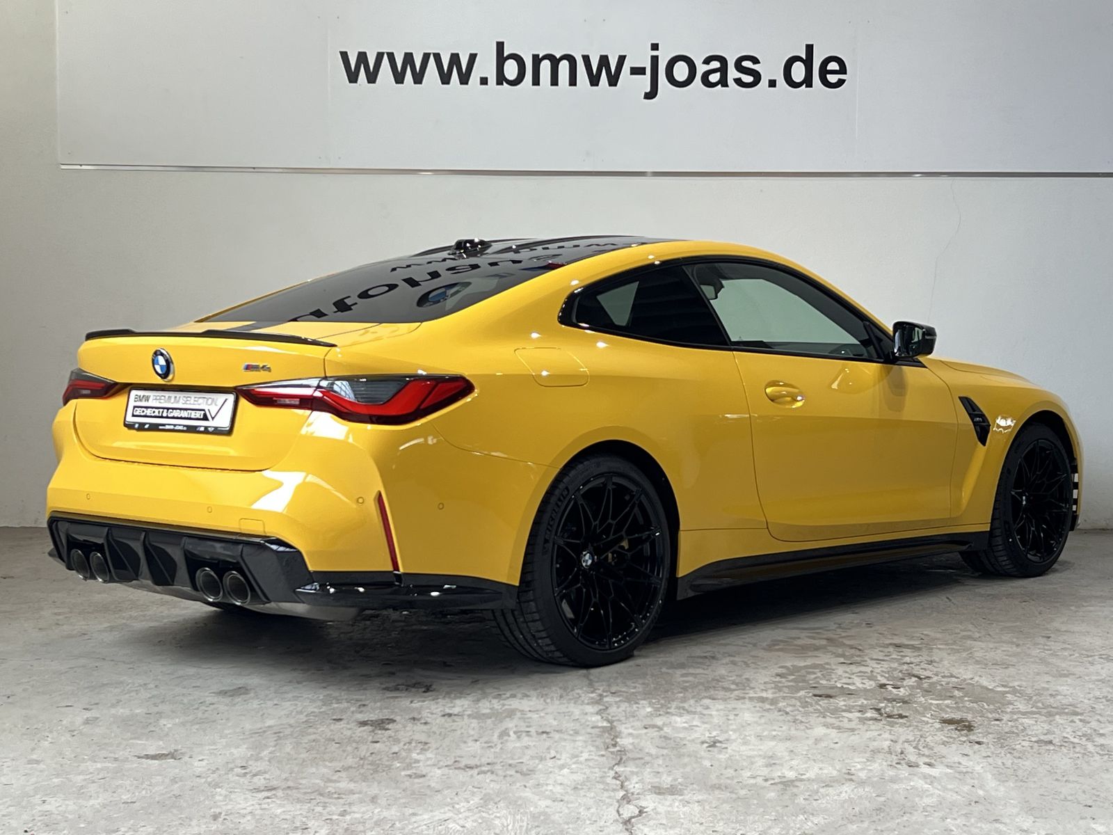 Fahrzeugabbildung BMW M4 Coupé M Carbon Schalensitze M Keramik Bremse