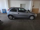 Opel Corsa 1.0 12V Njoy Njoy - Opel Corsa Njoy mit Benzin-Antrieb