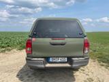 Toyota Hilux 2.4 D Comfort Diffsperre Standheizung  - Toyota Hilux von privat