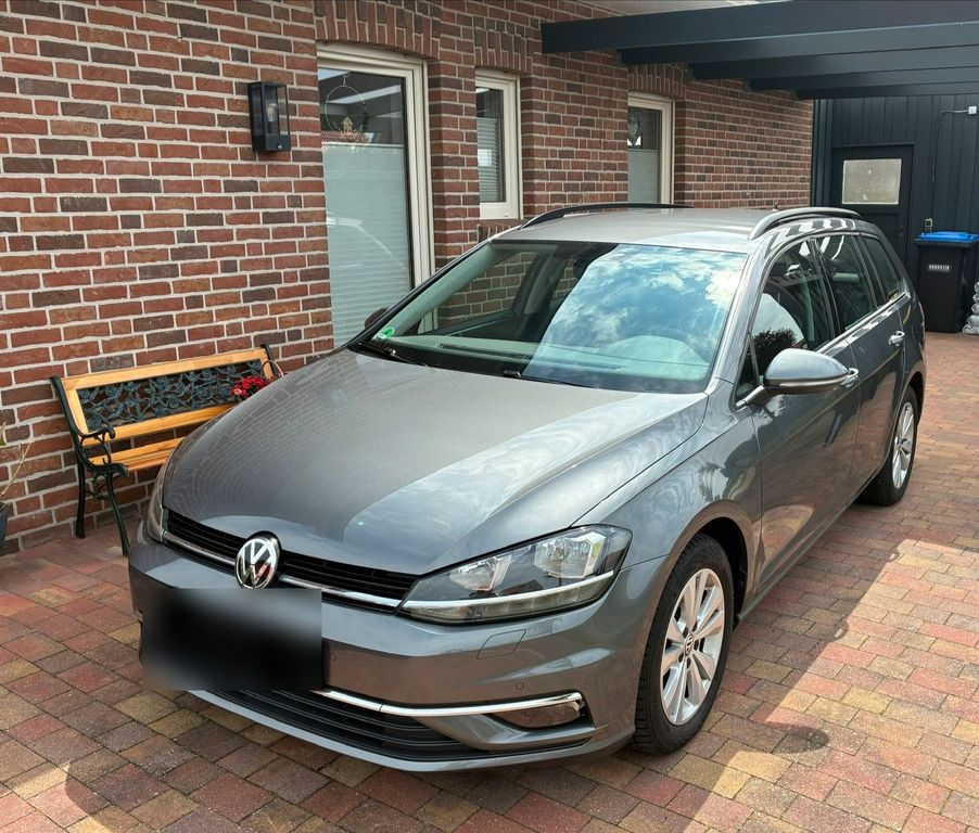 Image of Volkswagen Golf