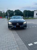 Mercedes-Benz E 200 Autom. Scheckheftgepflegt und AMG Optik - Mercedes-Benz E 200: Cabrio, AMG