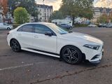 Mercedes-Benz A 180 d - - Mercedes-Benz A 180 in Frankfurt (Main)