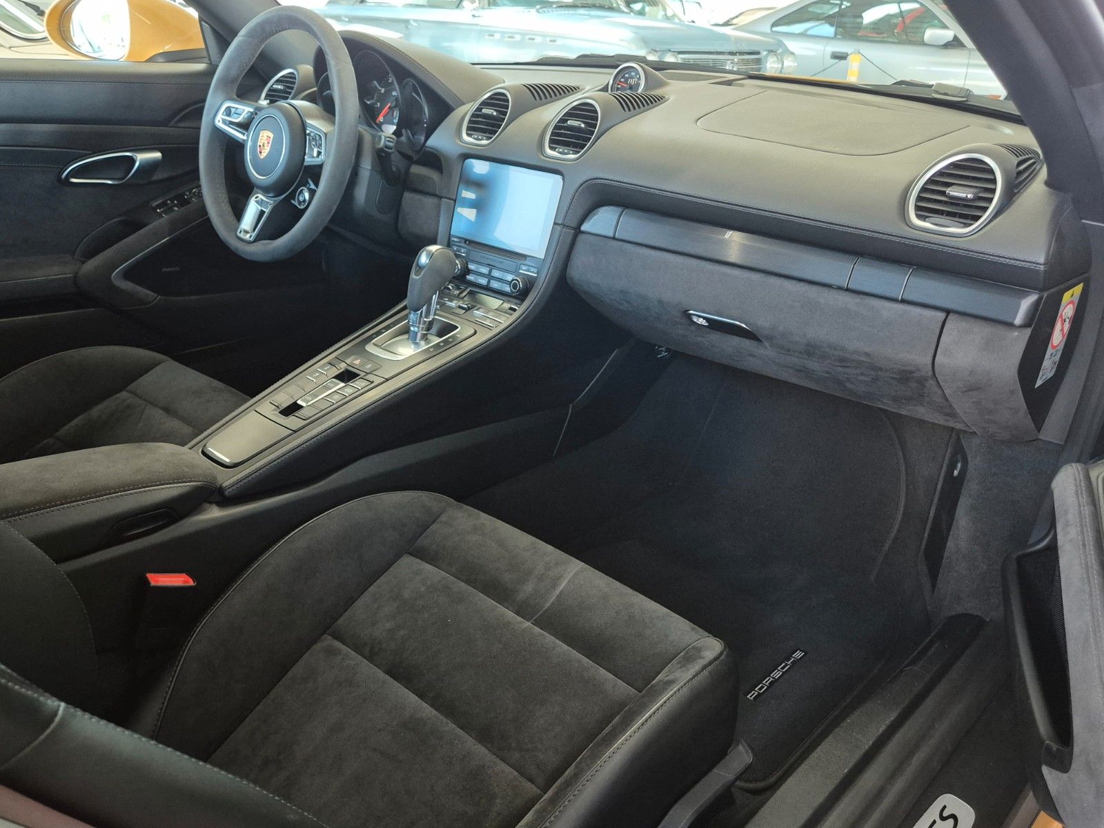 Fahrzeugabbildung Porsche Boxster GTS/Weltweites Farbunikat/Approved 2028