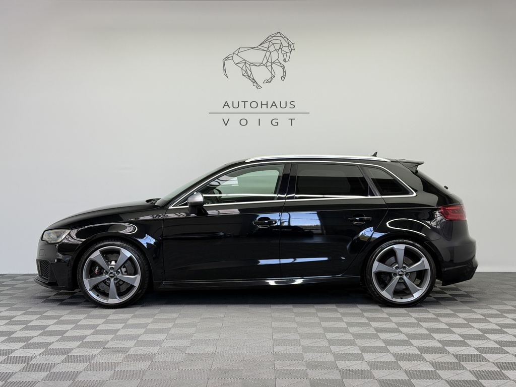 Image of Audi RS3