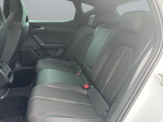 Leon e-HYBRID*Panodach*Navi* LED*ACC*Apple CarPl