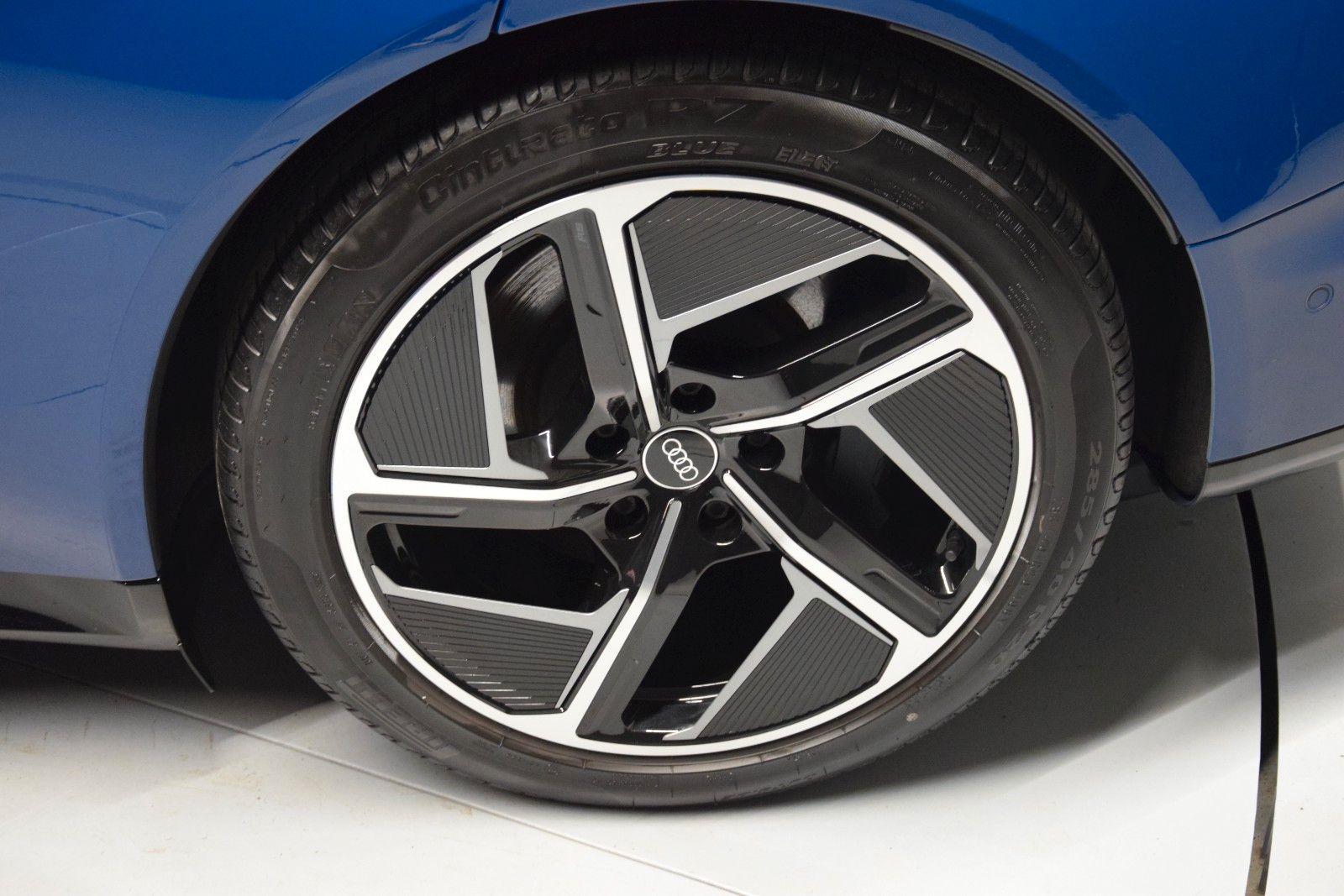 Fahrzeugabbildung Audi e-tron GT quattro Leder Panorama ACC HeadUp B&O