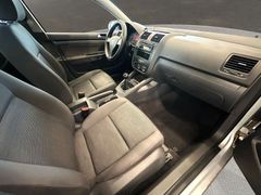 VW Golf Trendline