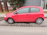 Volkswagen VW Fox 1.2 kleiner roter Flitzer - : Kleine