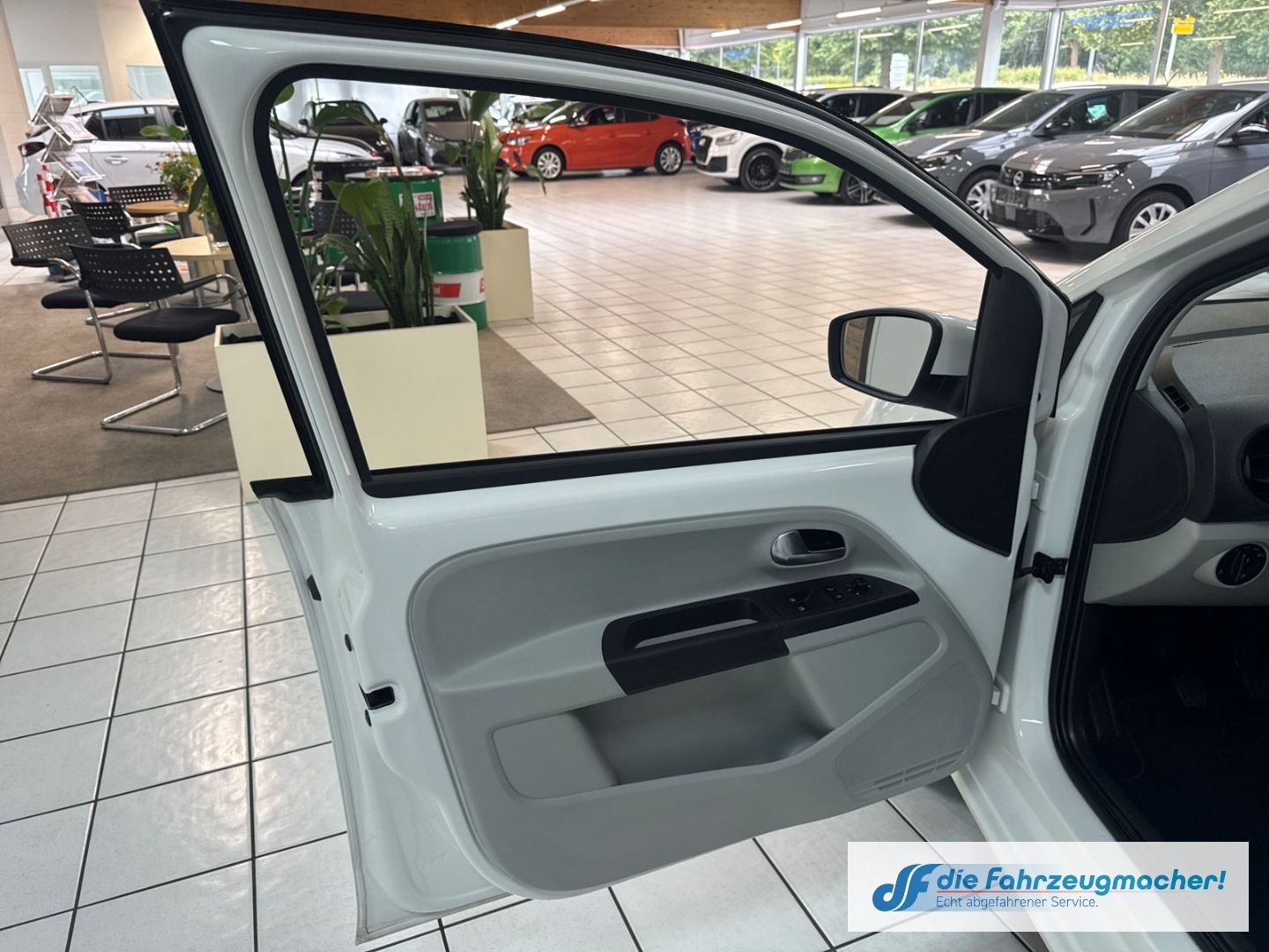 Fahrzeugabbildung SEAT Mii Style 1.0 Soundsystem SHZ Berganfahrass. Win