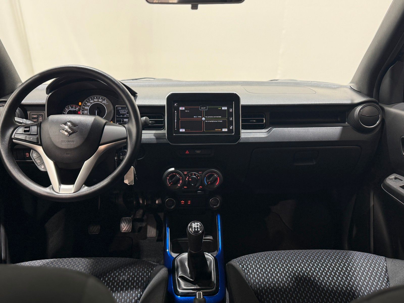Fahrzeugabbildung Suzuki Ignis 1.2 DUALJET HYBRID Comfort