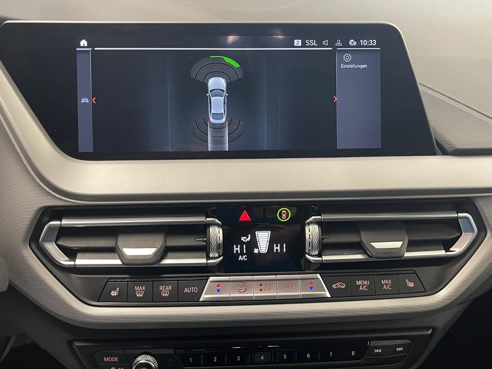 BMW 216d Gran Coupe *LED*NAVI*Live Cockpit*SHZ*PDC*A