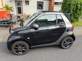Smart ForTwo cabrio 60kW EQ Batterie -passion - gebrauchte Smart ForTwo aus dem Jahr 2020