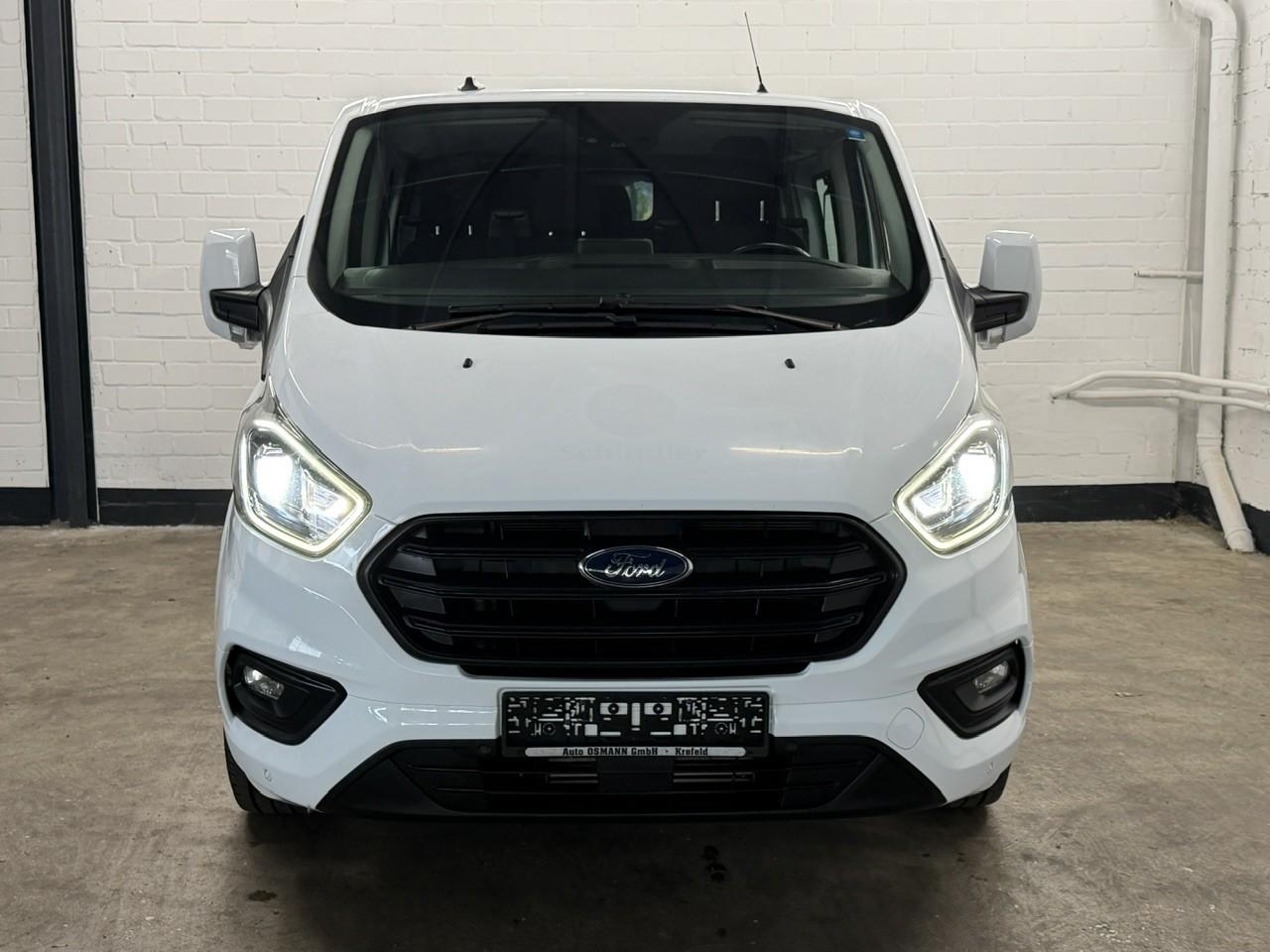 Ford Transit Custom 300 L1H1 DoKa /ACC/RFK/ 6- SITZER