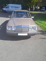 Mercedes-Benz 220 TE  W124 - Mercedes-Benz T-Klasse von privat