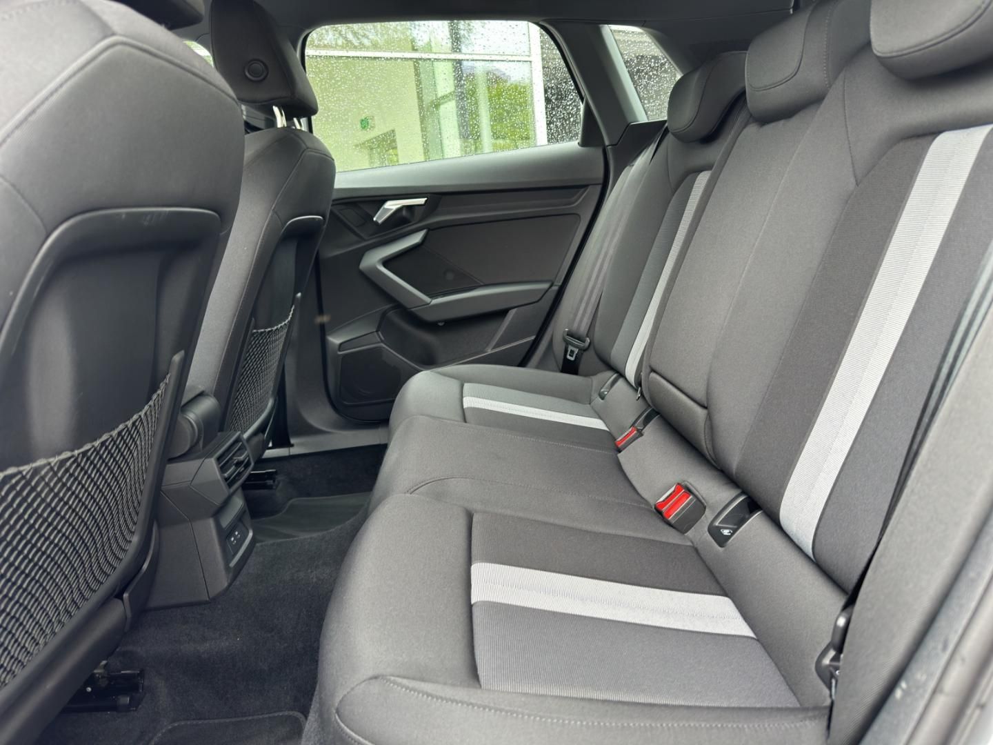 Fahrzeugabbildung Audi A3 Sportback TFSI e S line A3 Sportback 40 TFSI