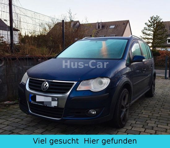 Volkswagen CrossTouran 7Sitzer 18Zoll Klima AHG SHZ ZRV