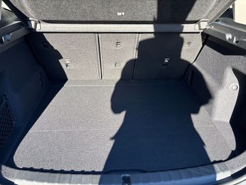 BMW 218i Active Tourer DAB LED Komfortzg. Shz