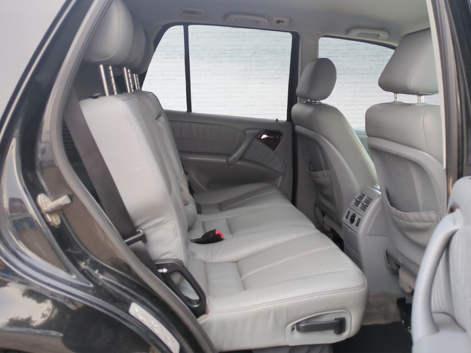 Mercedes-Benz ML270 2004 — photo 12