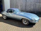 Jaguar  E-Type Cabrio 4,2 l, Serie 1 im Superzustand - blaue Jaguar E-Type