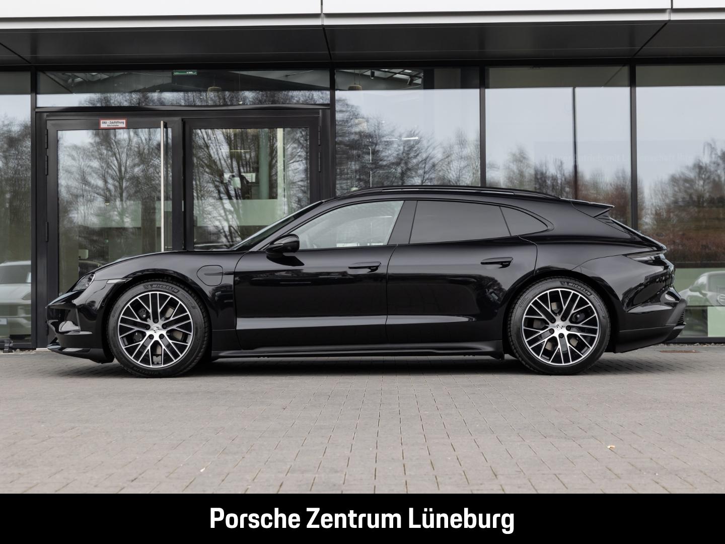 Porsche Taycan Sport Turismo BOSE Panorama Surround-View
