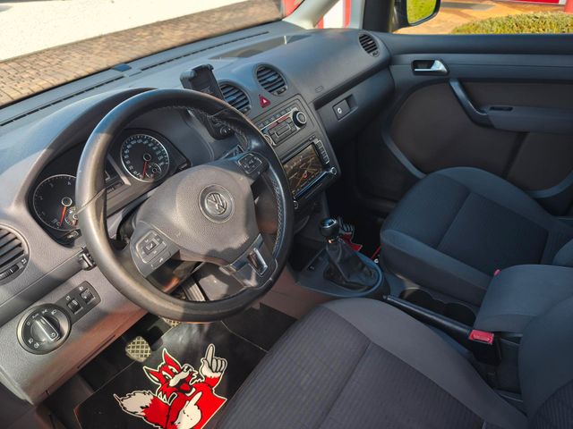 VW Caddy — Foto 13