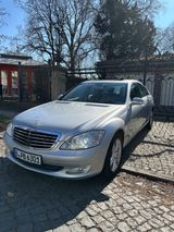 Mercedes-Benz S 320 CDI BlueEFFICIENCY 7G-Tronic / S350 Optik - Mercedes-Benz S 320 aus 2009