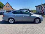 Volkswagen Passat Lim. Comfortline 1.Hand Navi Bi-Xenon Kam - Volkswagen Passat aus 2011: Comfortline