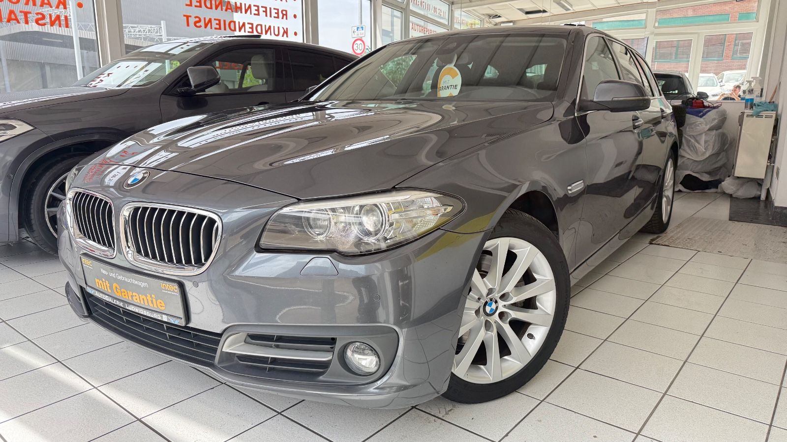 BMW 520 d 1.HD BI-XENON LEDER HEADUP STANDHZ HARMANK