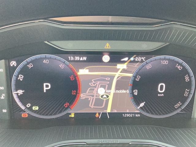 Superb Combi 2.0TDI DSG Sportline