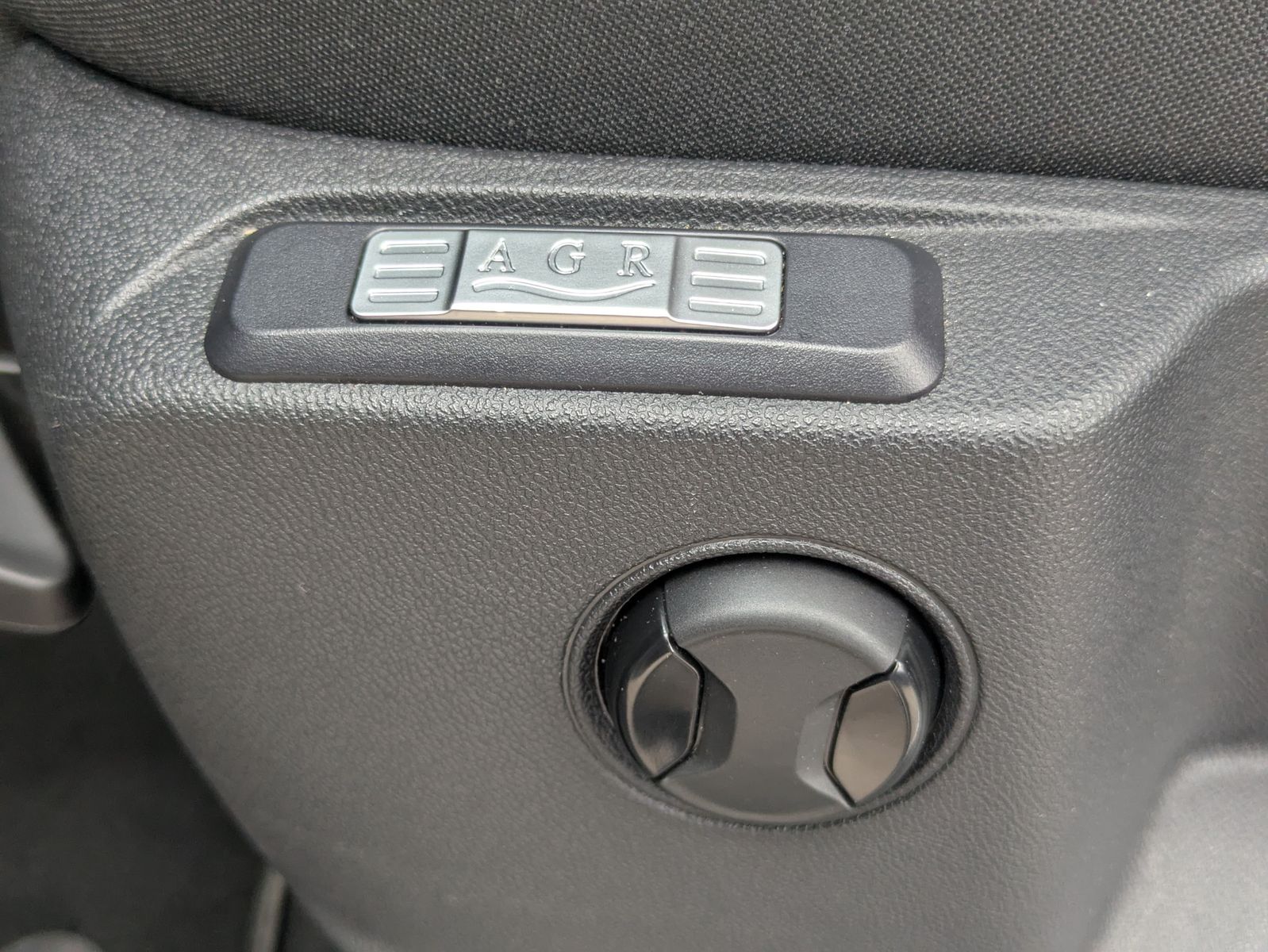 Fahrzeugabbildung Ford Grand Tourneo L2 Active LED*PANO*AHK*ACC*7-Si