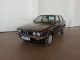 BMW 316  "Oldtimer" - BMW 316 in Bremen