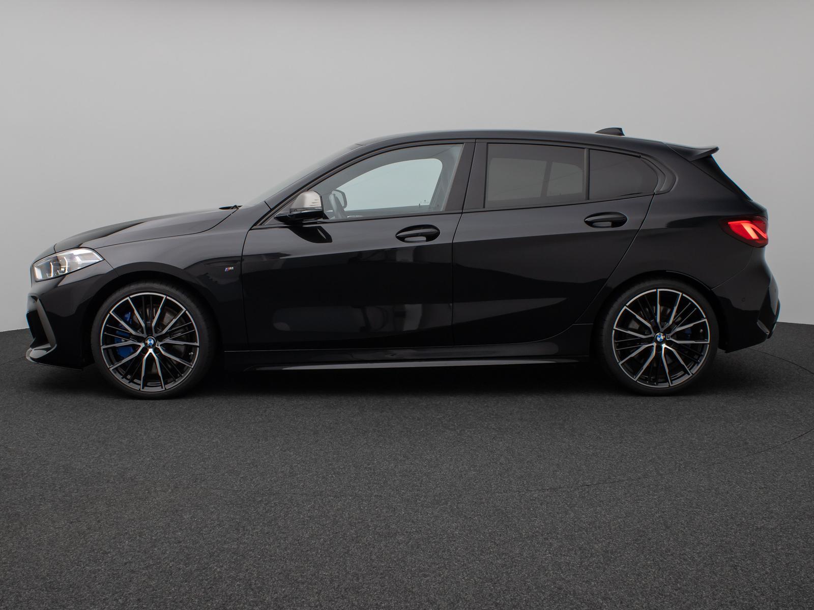 BMW M135i xD HUD DAB H/K Komfort 19" Lenkradheizung