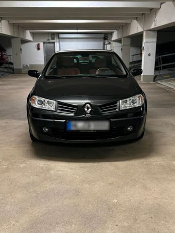 Renault Megan Caprio