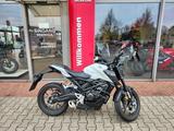 Honda CB 125 R ( CBF 125 N ) mit Sturzbügel - HONDA CBF 125
