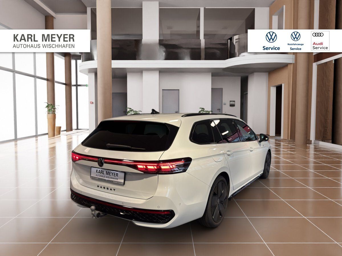 Fahrzeugabbildung Volkswagen Passat R-Line 2.0 TDI DSG AHK AreaView Pano