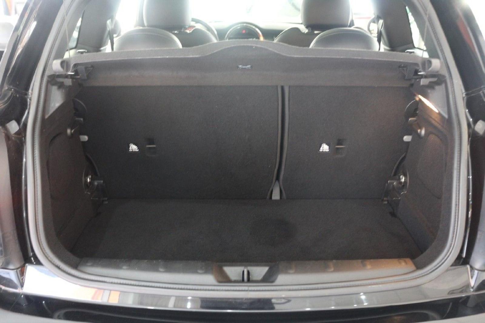 MINI COOPER_S  - Automatik-LED-Leder-Pano-Navi