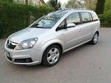 Opel Zafira B Cosmo Panoramadach 7 SITZE - Opel Zafira: Panoramadach