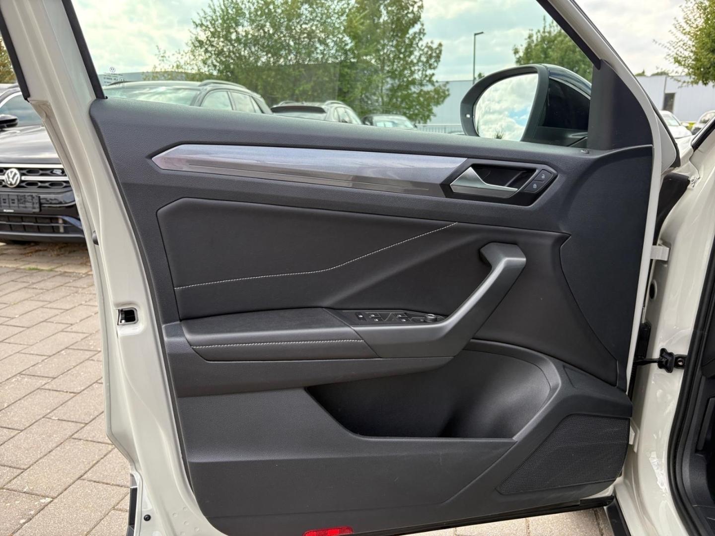 Volkswagen T-Roc Style 1.0 TSI El. Panodach Navi CarPlay, миниатюра 14