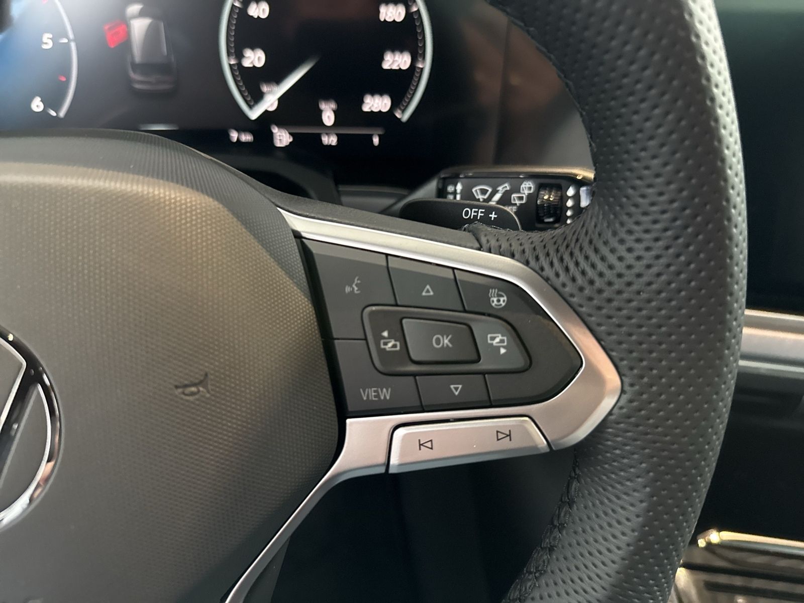 Touareg 3.0 TDI R-Line FINAL EDITION, Pano, AHK,