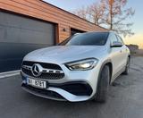 Mercedes-Benz GLA 250 4MATIC DCT - - Mercedes-Benz GLA-Class: Von Privat