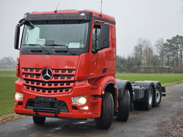 Mercedes-Benz Arocs 3251 Pritsche+HIAB 548 JIB Seil.*Retarder*