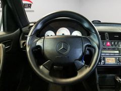 MERCEDES-BENZ C 43 AMG Navi PDC SHZ Xenon Schiebedach 5-G-Tron