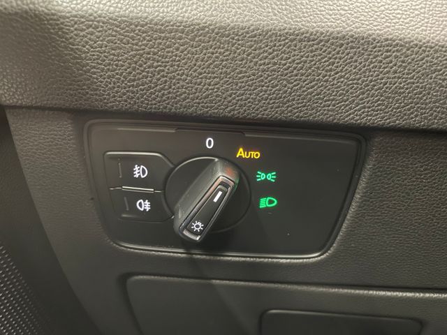 Passat Variant Business 1.5 TSI DSG LED RFK ACC